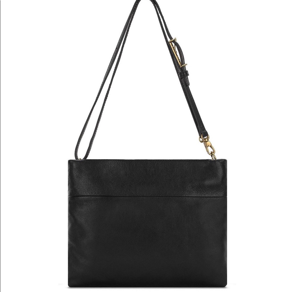 🎉🎉Sale 🎉🌸New The Sak Tomboy Convertible Clutch